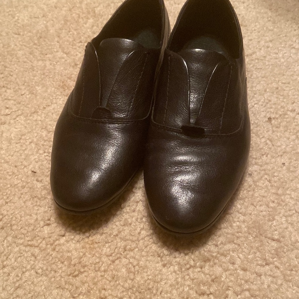 Frye slip-on